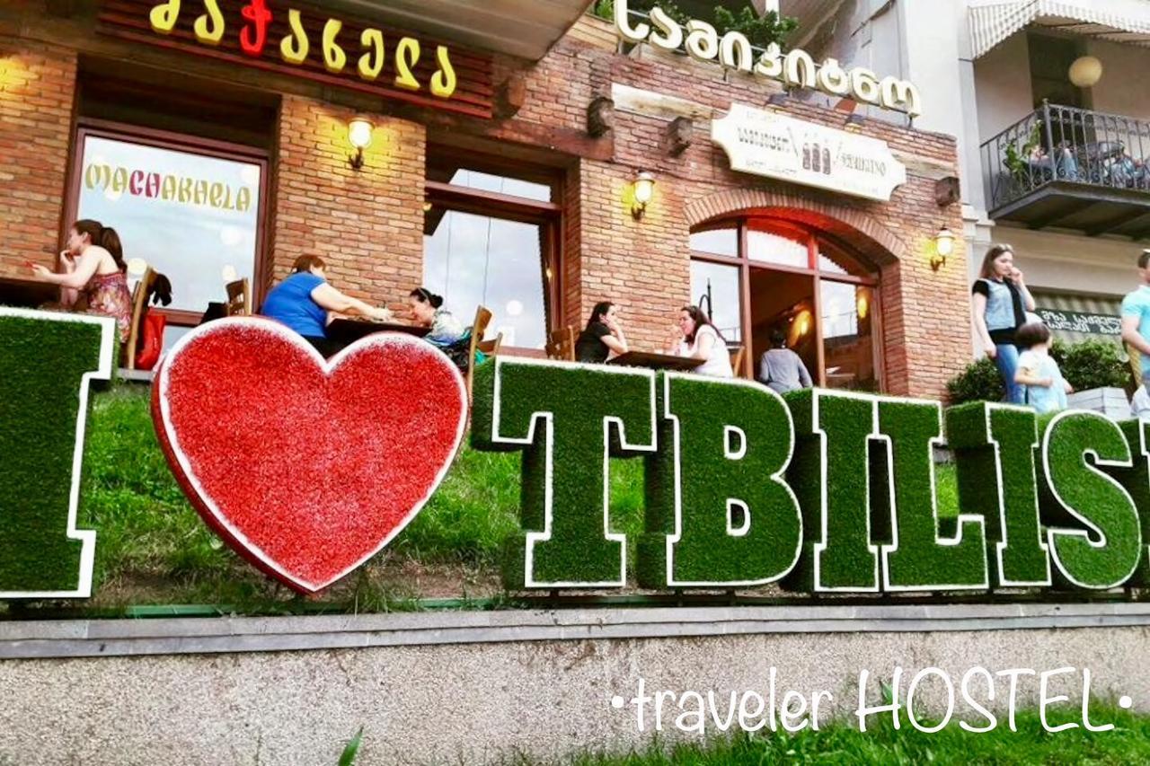 Traveler Hostel Tbilisi Bagian luar foto